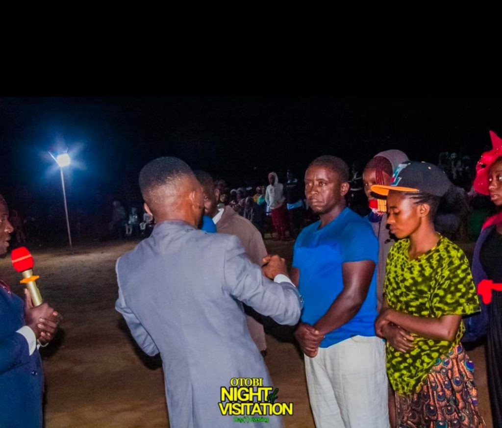 Screenshot_20221222_233842~2